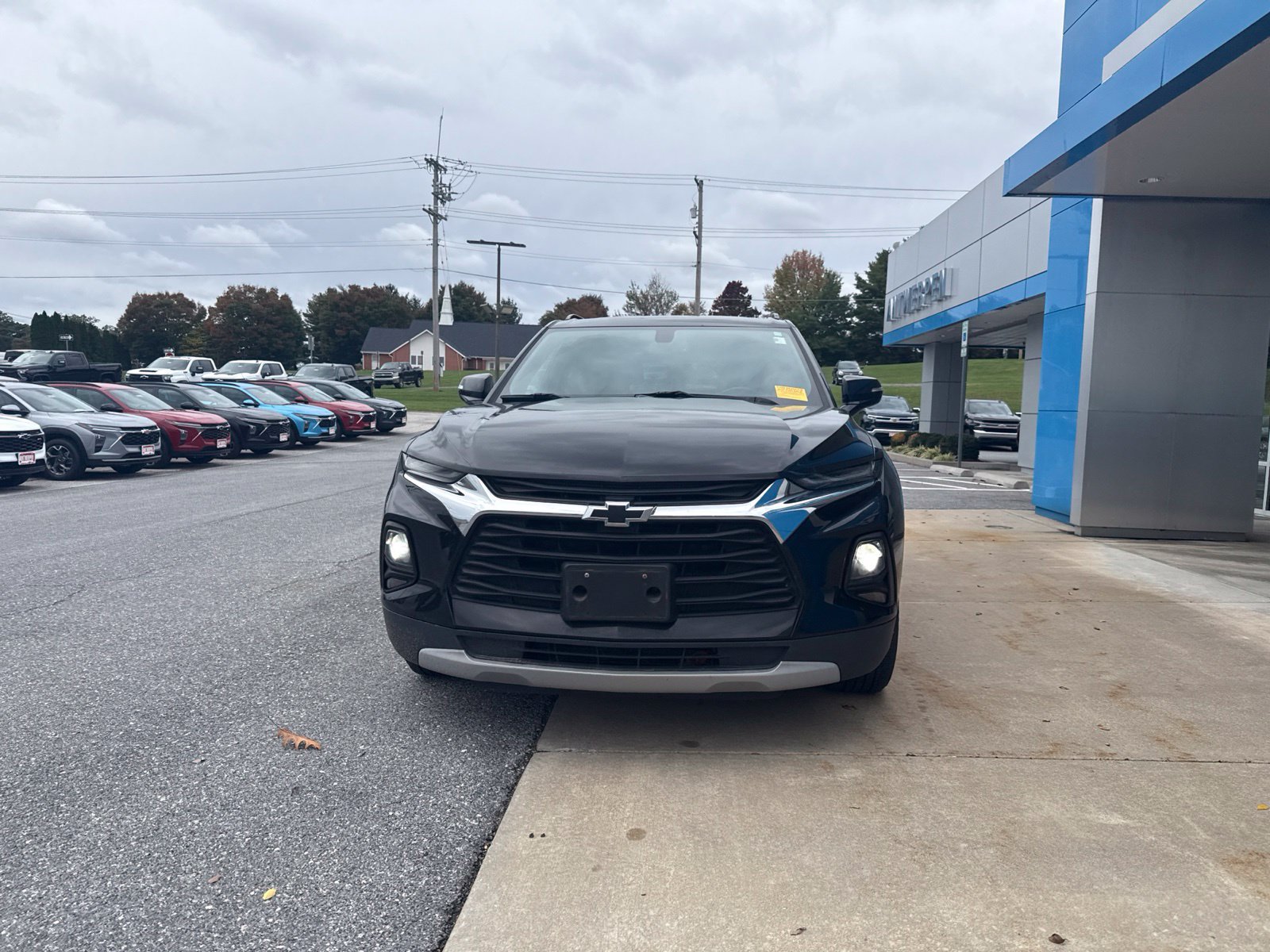 Used 2019 Chevrolet Blazer LT AWD/4WD image 2