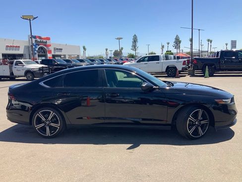 Used 2024 Honda Accord Sport image 8