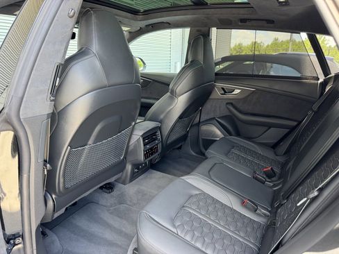 Used 2024 Audi RS Q8 image 28