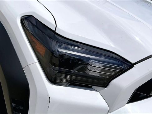 Used 2025 Toyota 4Runner SR5 image 26