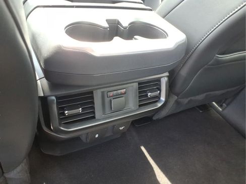 Used 2025 Ford F150 Raptor AWD/4WD image 18