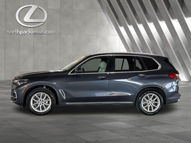 Used 2019 BMW X5 xDrive40i w/ Convenience Package AWD/4WD image 1