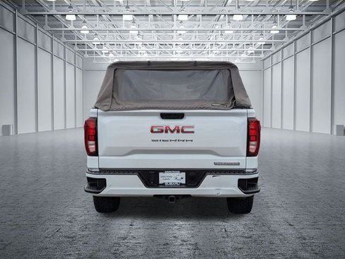 Used 2024 GMC Sierra 1500 Elevation w/ Elevation Premium Package AWD/4WD image 4