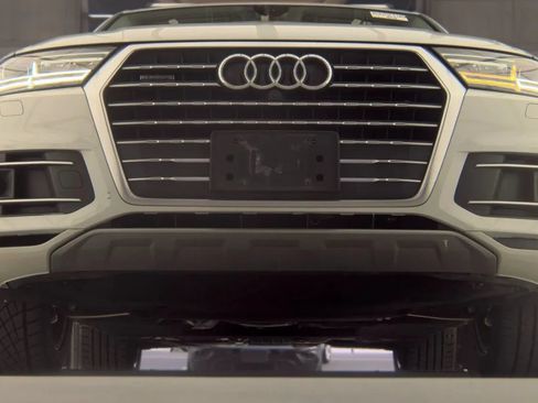 Used 2018 Audi Q7 2.0T Premium Plus AWD/4WD image 9