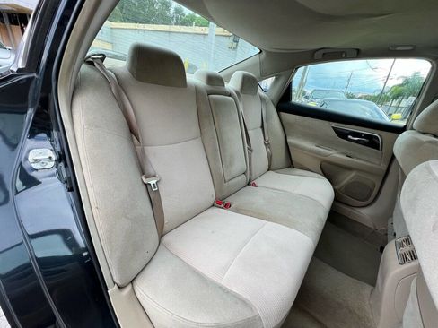 Used 2013 Nissan Altima 2.5 SV w/ 2.5SV Convenience Pkg image 18
