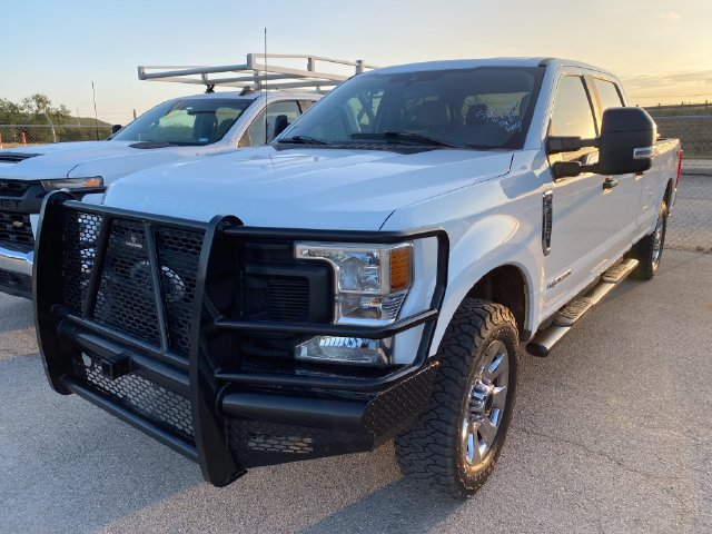 Used 2022 Ford F250 XL w/ Power Equipment Group AWD/4WD image 2