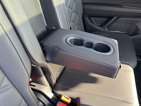 New 2026 Volkswagen Atlas SE FWD image 52