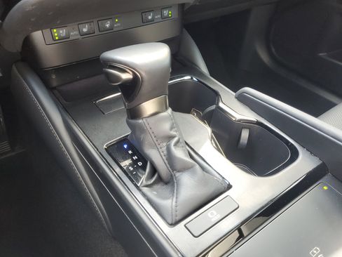 Used 2023 Lexus ES 350 w/ Premium Package image 29