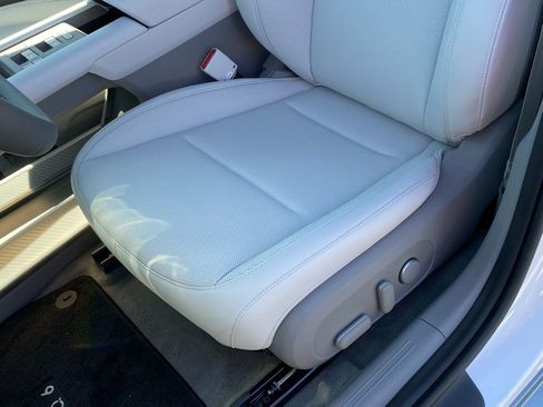New 2025 Hyundai Ioniq 6 SEL RWD image 22