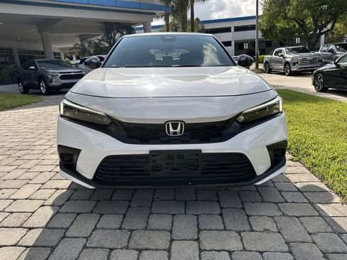 Used 2023 Honda Civic Sport image 19