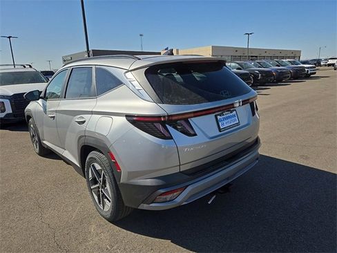 New 2025 Hyundai Tucson SEL image 8