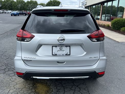 Used 2020 Nissan Rogue SL AWD/4WD image 7
