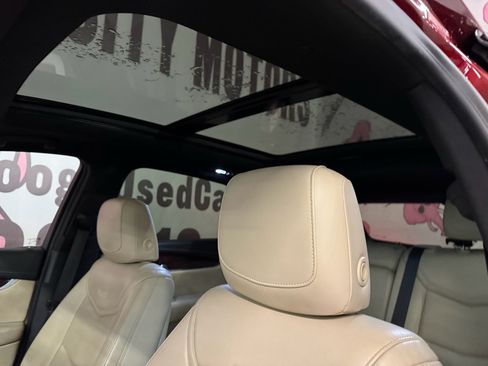 Used 2017 Cadillac XT5 Premium Luxury w/ Advanced Security Package FWD image 20