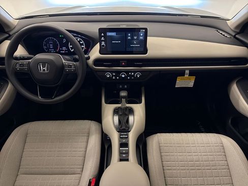 New 2026 Honda HR-V LX image 12