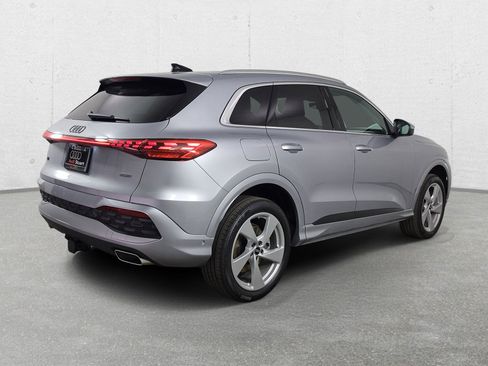 New 2026 Audi Q5 Premium Plus AWD/4WD image 6