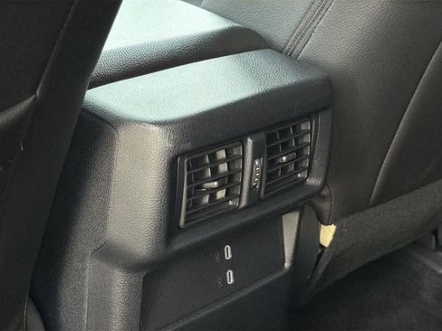 Used 2025 Toyota 4Runner SR5 image 28