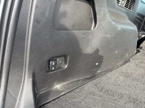 Used 2024 Ford Edge Titanium image 29