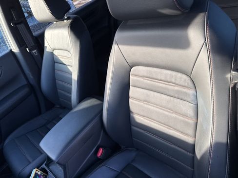 Used 2025 Honda CR-V Sport-L image 14