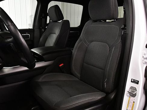 Used 2023 RAM 1500 Big Horn AWD/4WD image 28