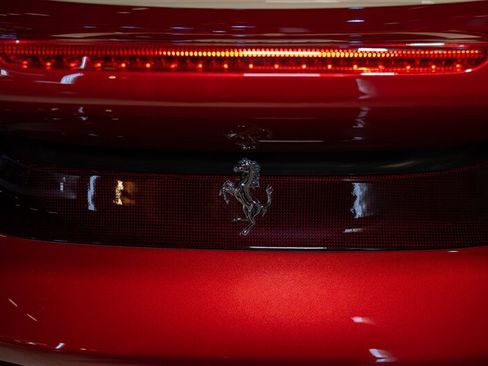 Used 2020 Ferrari 488 Pista Spider RWD image 77