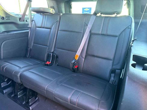 Used 2024 Chevrolet Suburban RST image 17