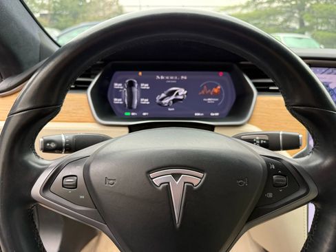 Used 2019 Tesla Model S Long Range image 23