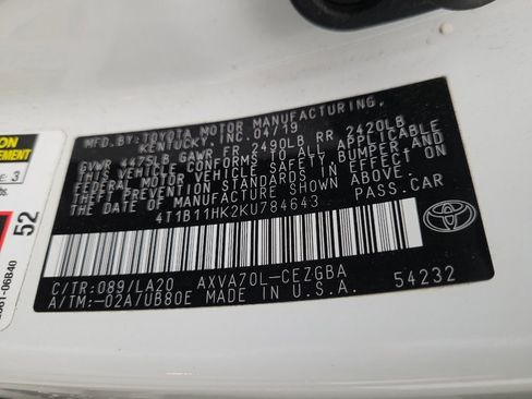 Used 2019 Toyota Camry XLE image 33