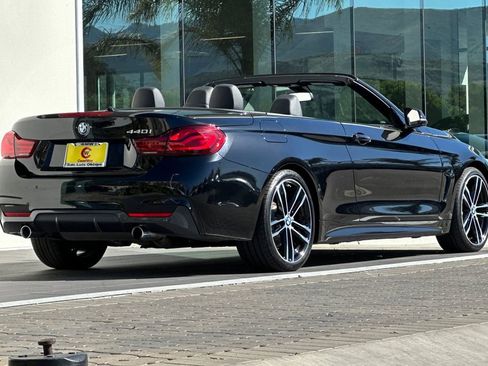 Used 2020 BMW 440i Convertible w/ M Sport Package RWD image 3