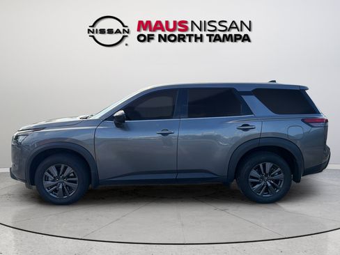 Certified 2023 Nissan Pathfinder S FWD image 5