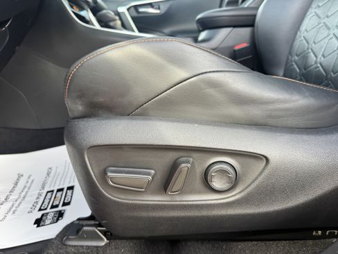 Certified 2022 Toyota RAV4 Adventure image 11