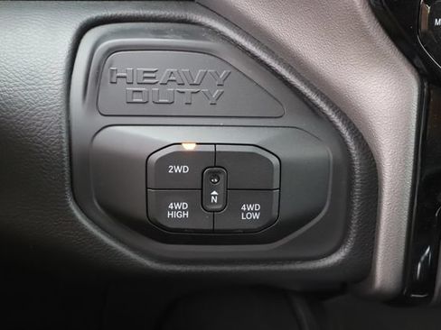 New 2026 RAM 3500 Big Horn AWD/4WD image 31