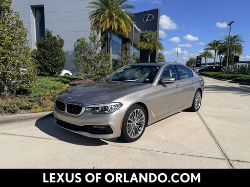 Used 2018 BMW 530i w/ Premium Package image 1