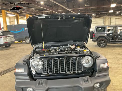 Used 2024 Jeep Wrangler Sport S image 20