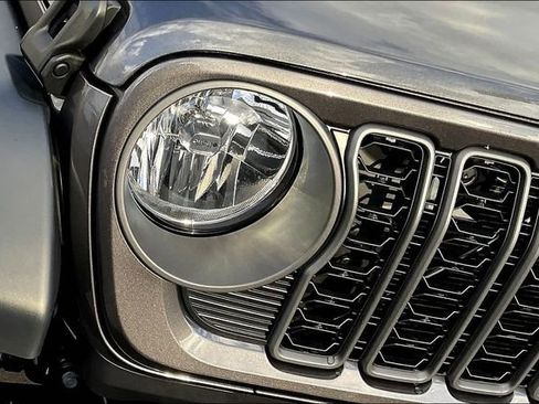 New 2026 Jeep Gladiator Sport image 11