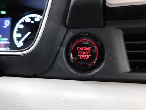 Used 2024 Honda Pilot EX-L image 30