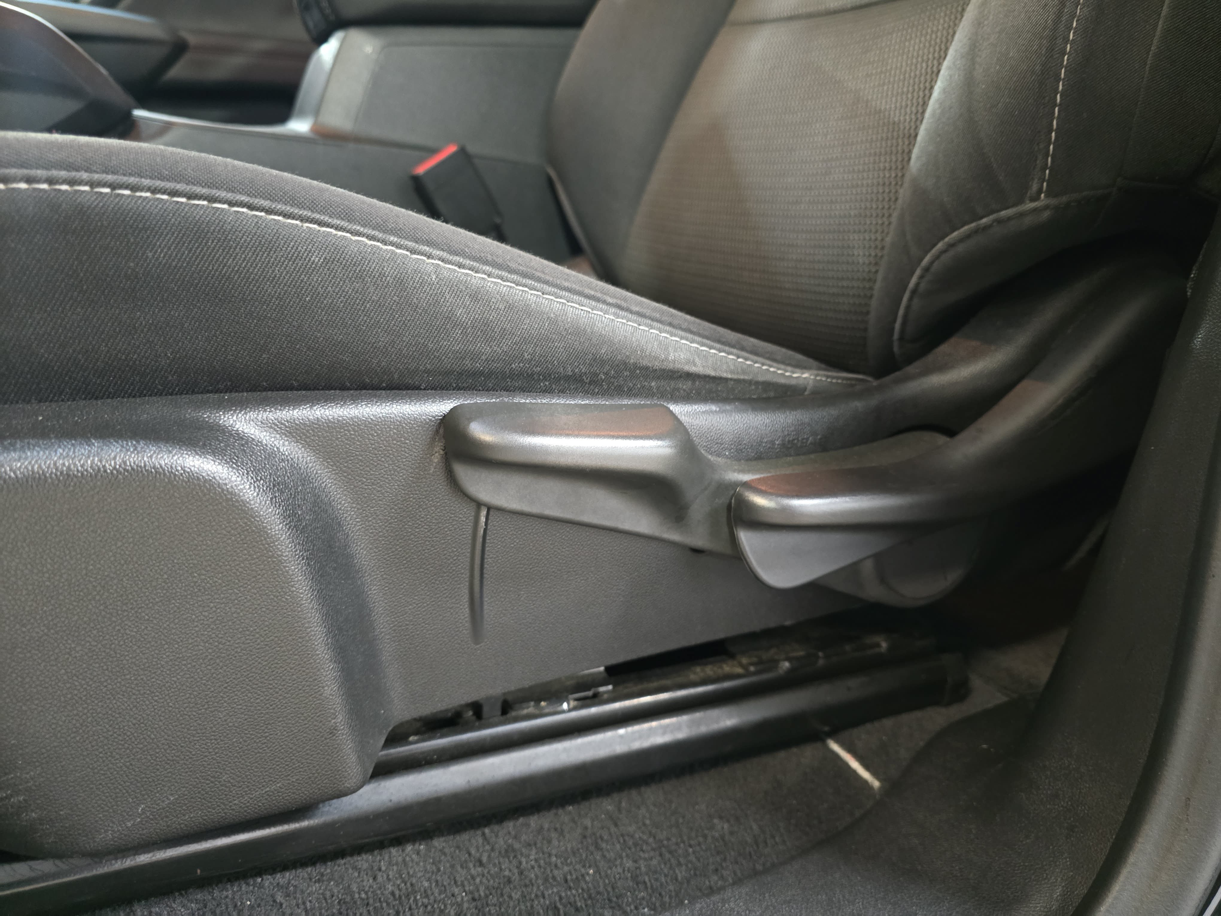 Used 2024 GMC Canyon Elevation w/ Convenience Package RWD image 26