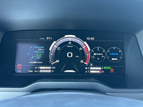 New 2026 Toyota Sequoia Platinum AWD/4WD image 32