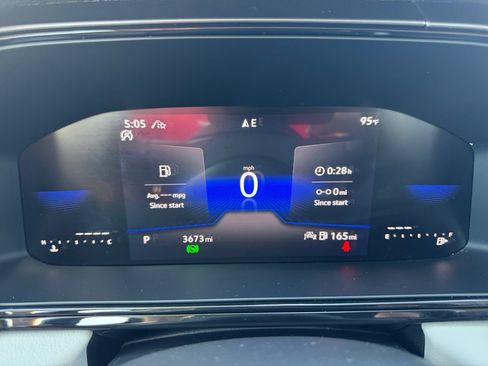 Certified 2025 Volkswagen Taos S AWD/4WD image 14
