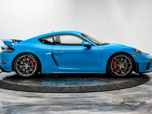 Used 2020 Porsche 718 Cayman GT4 RWD image 20