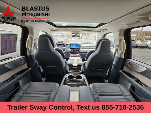Used 2022 Lincoln Navigator Black Label image 30