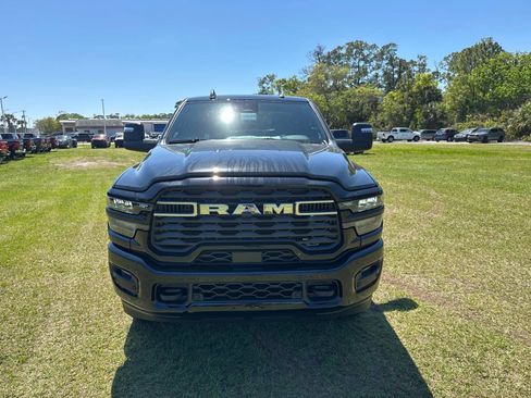 New 2026 RAM 2500 Big Horn AWD/4WD image 8