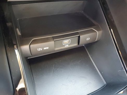 Used 2021 Kia Telluride LX image 31