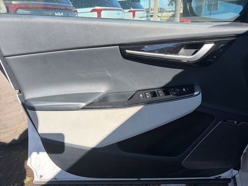 Certified 2022 Kia EV6 GT-Line image 7