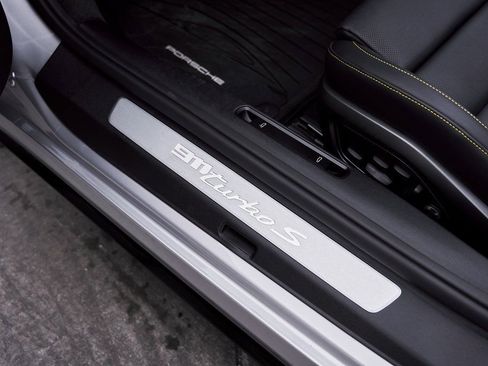 Used 2025 Porsche 911 Turbo S image 34