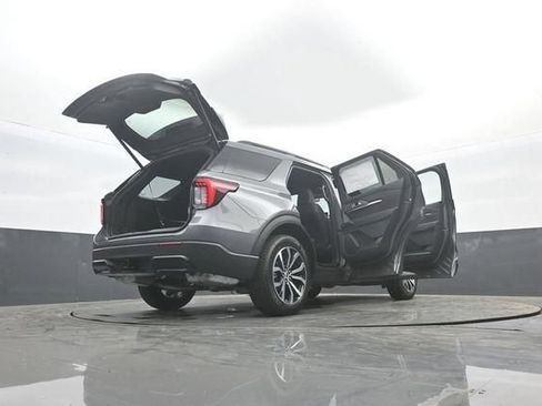 New 2026 Ford Explorer ST-Line RWD image 39