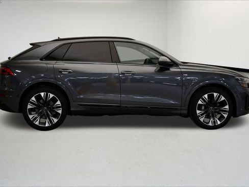 New 2026 Audi Q8 Premium Plus image 6