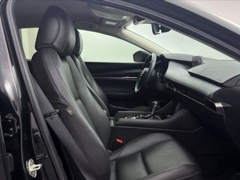 Used 2024 MAZDA MAZDA3 s FWD image 21