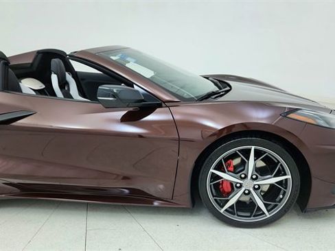 Used 2022 Chevrolet Corvette Stingray image 7