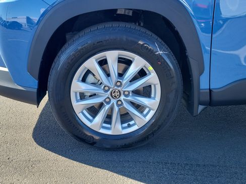 New 2026 Toyota Corolla Cross LE image 9