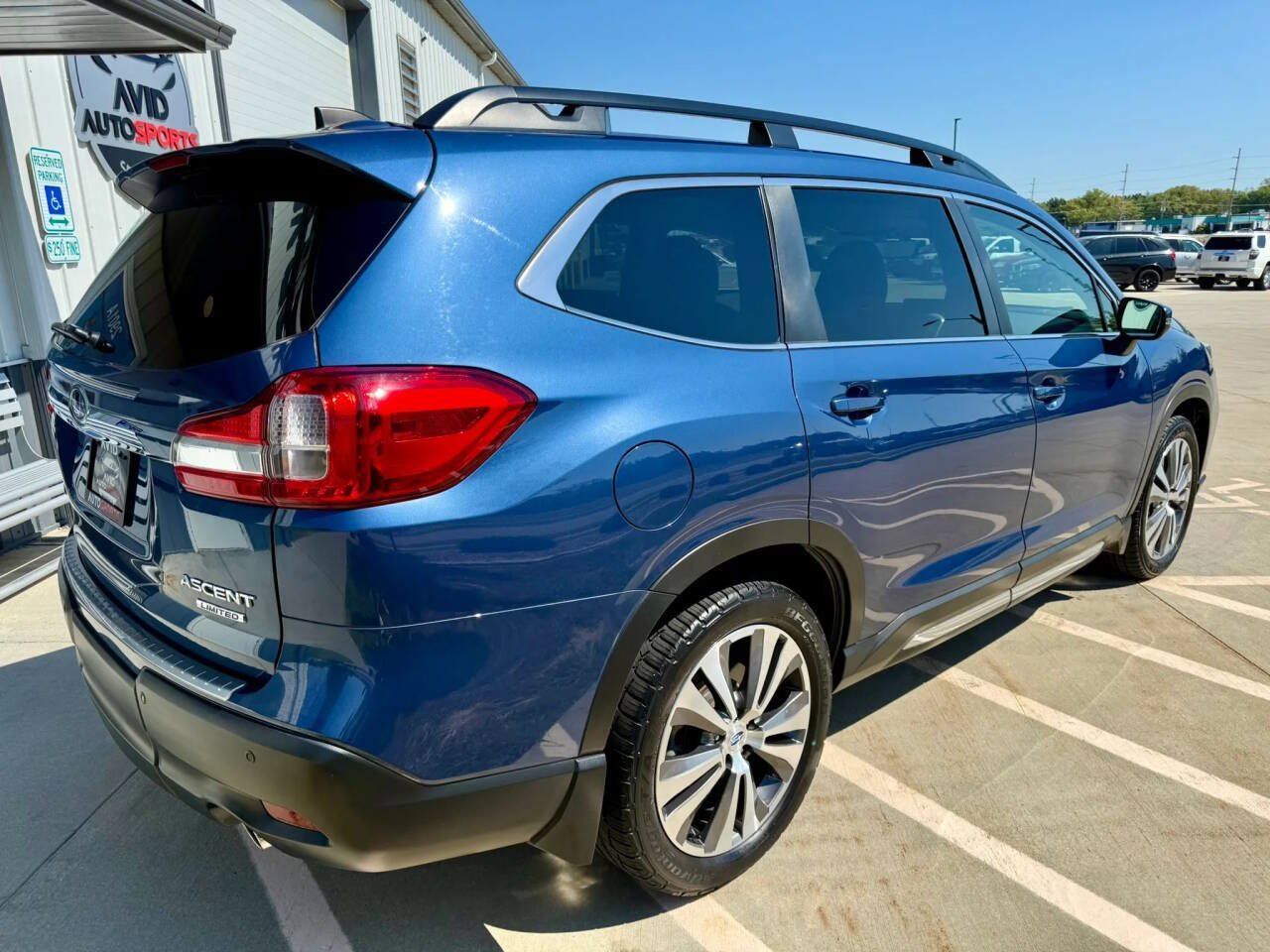 Used 2021 Subaru Ascent Limited w/ Popular Package #2 AWD/4WD image 8
